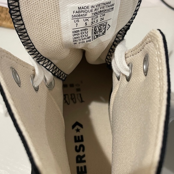 New Converse Chuck Taylor All Star Lift High Tops Black Platform size 7 - Picture 9 of 11